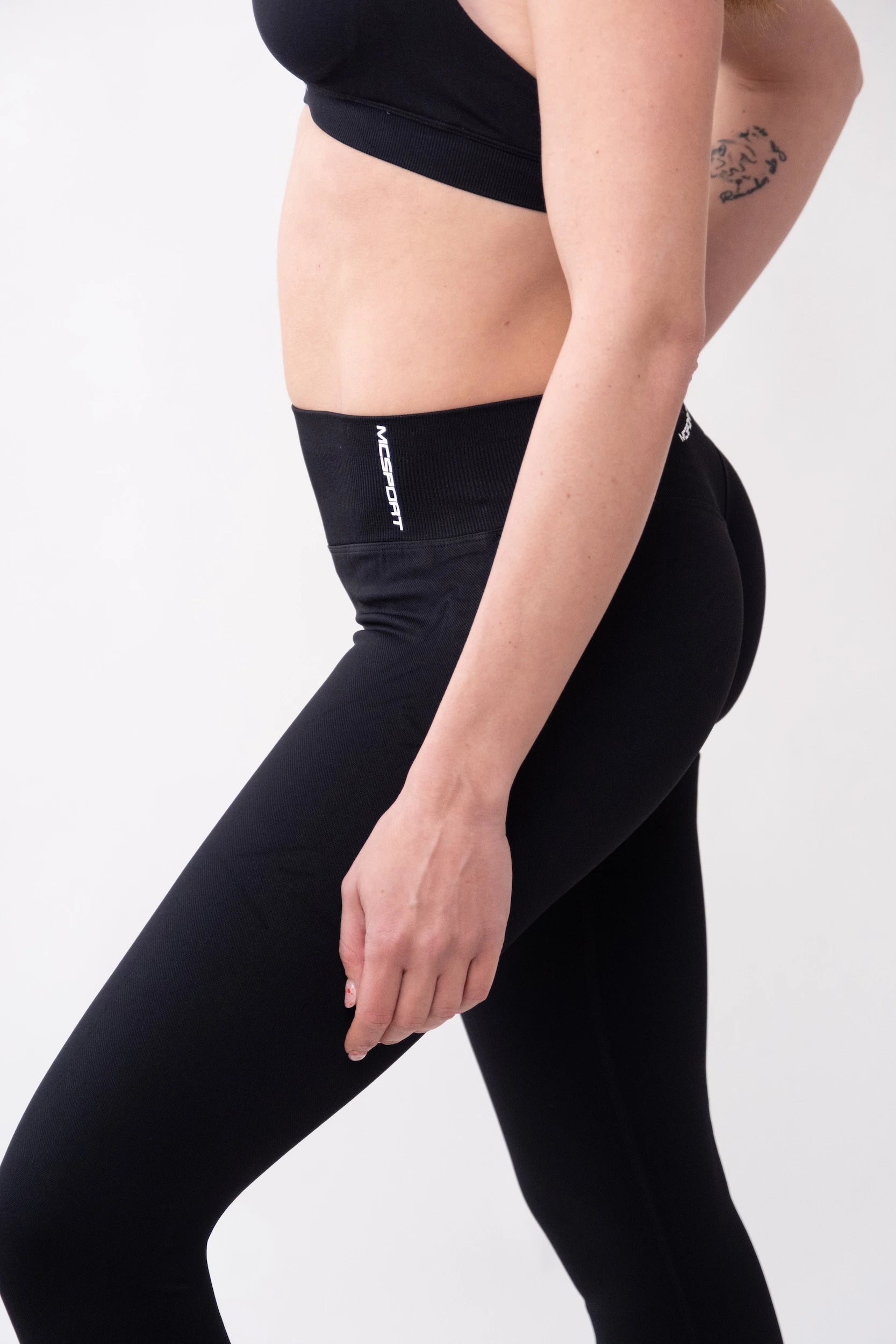 ELEVATE PLUS LEGGINGS – Sculpt Your Shape